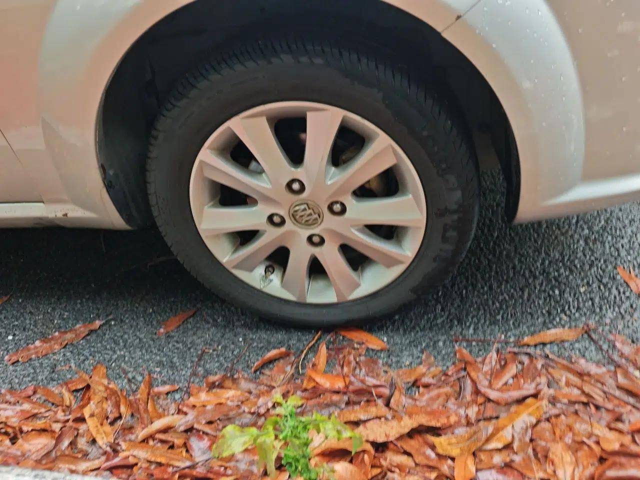 Buick Excelle 2011 1.6 LE-AT — миниатюра 8