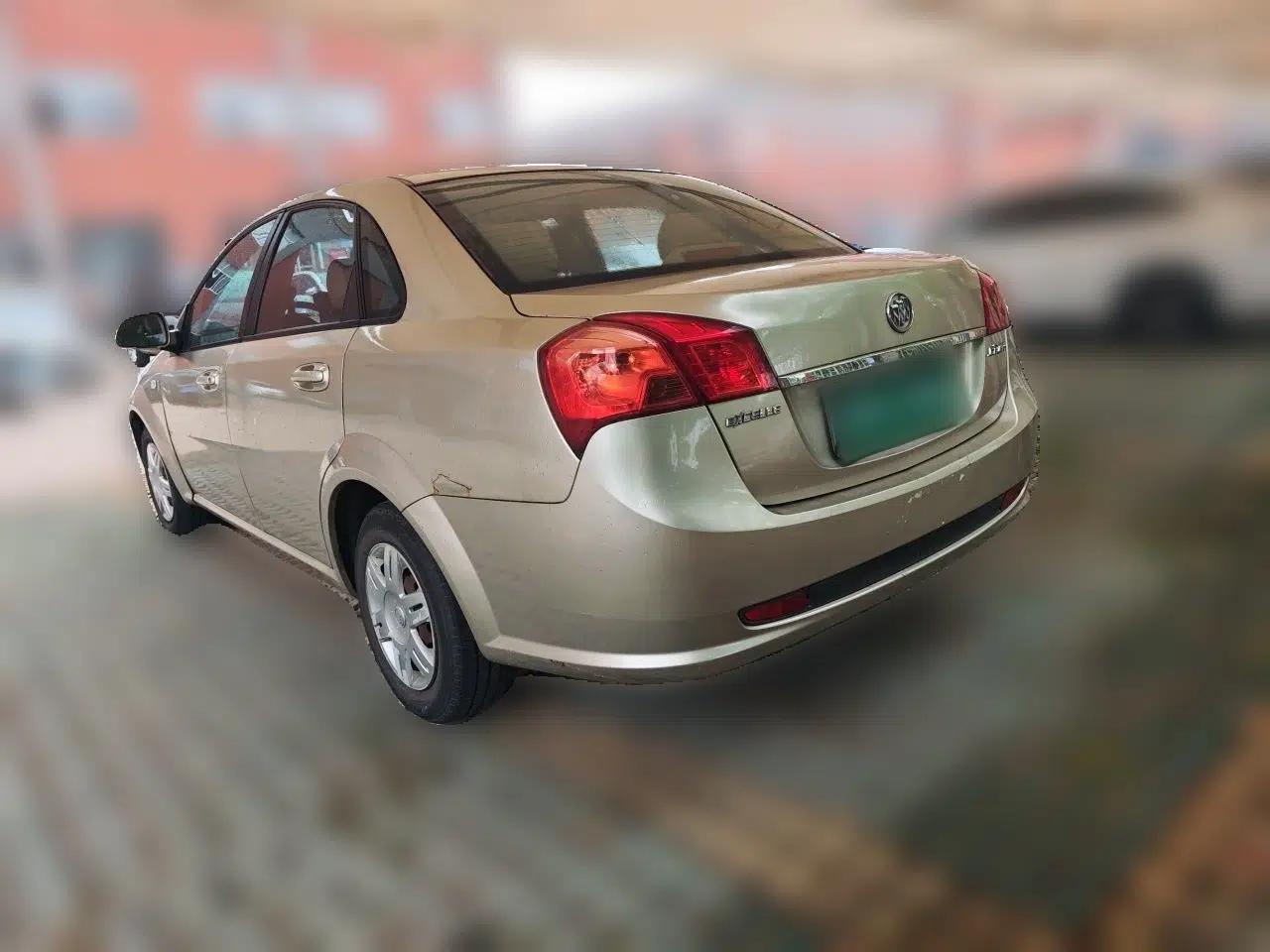 Buick Excelle 2013 1.5L Automatic Classic Model — миниатюра 4