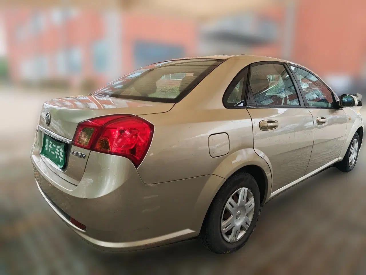 Buick Excelle 2013 1.5L Automatic Classic Model — миниатюра 6