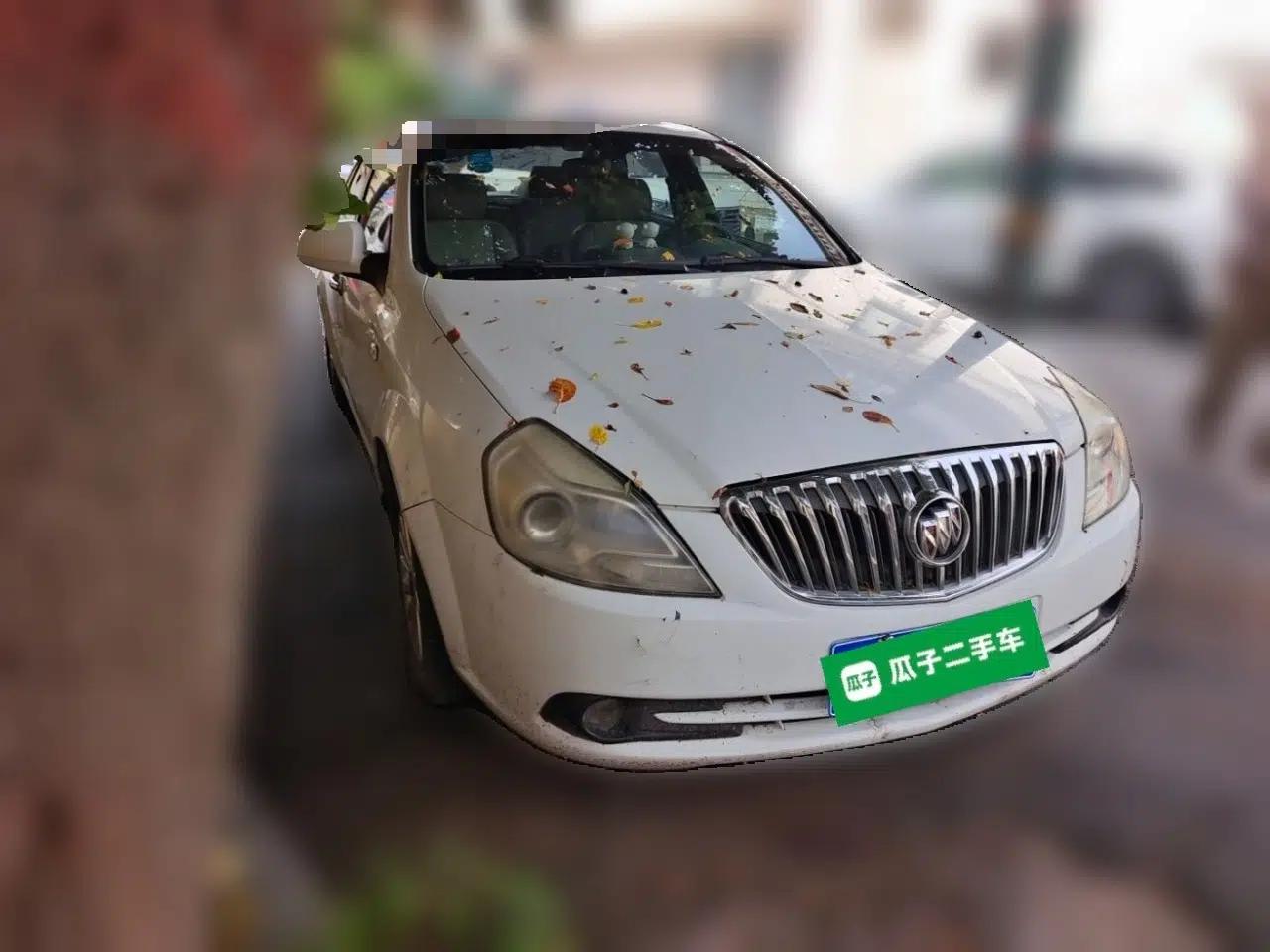 Buick Excelle 2013 1.5L Manual Classic Model — миниатюра 3