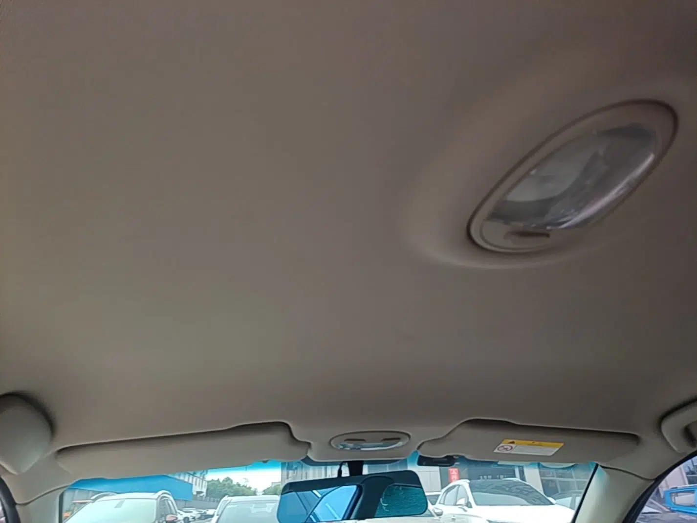 Buick Excelle 2015 1.5L Automatic Classic Model — миниатюра 20