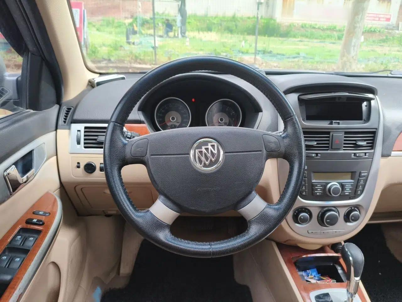 Buick Excelle 2013 1.5L Automatic Luxury Model — миниатюра 11