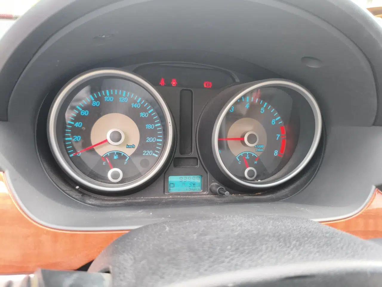 Buick Excelle 2013 1.5L Automatic Luxury Model — миниатюра 12