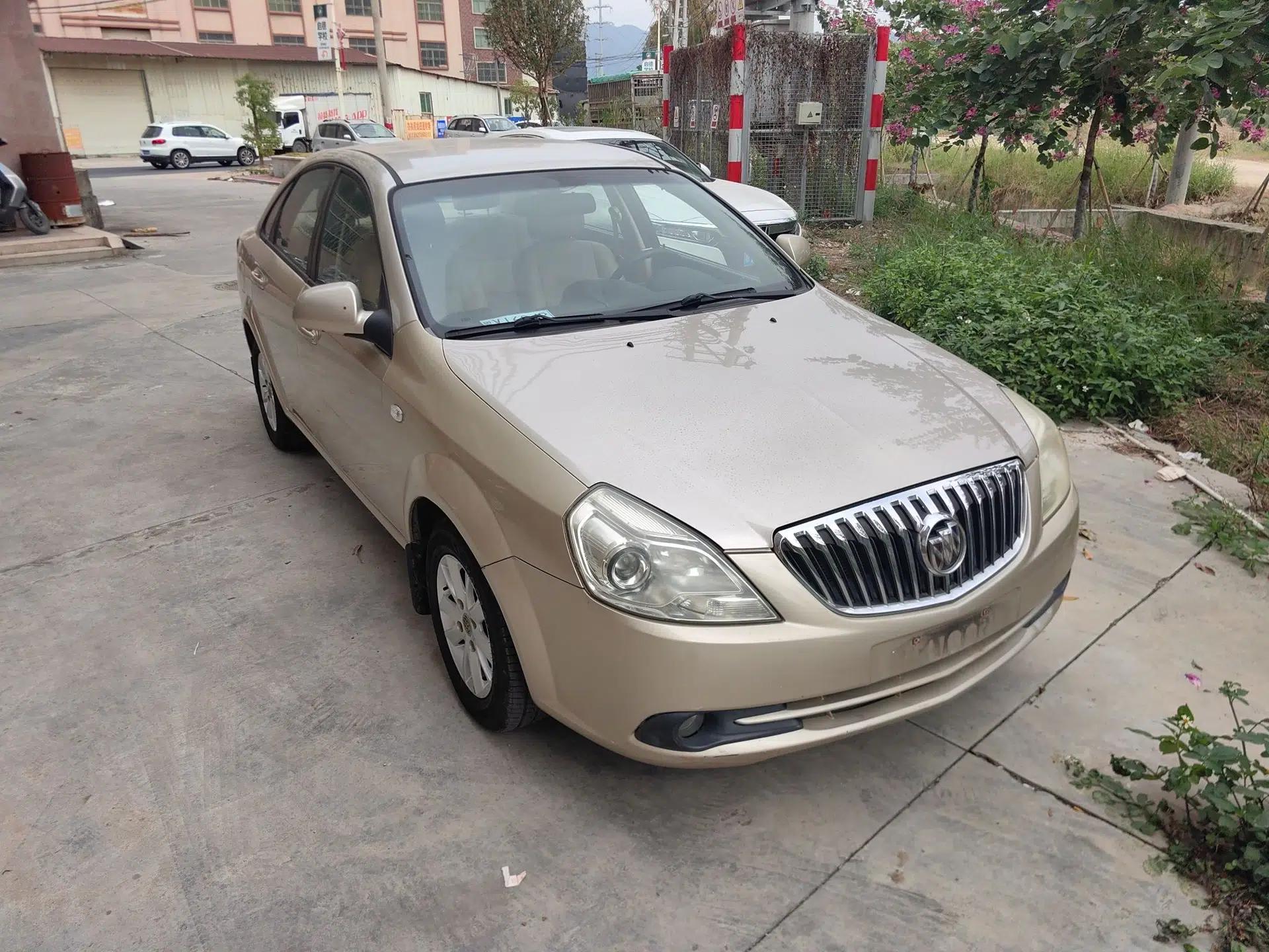 Buick Excelle 2013 1.5L Automatic Classic Model — миниатюра 3