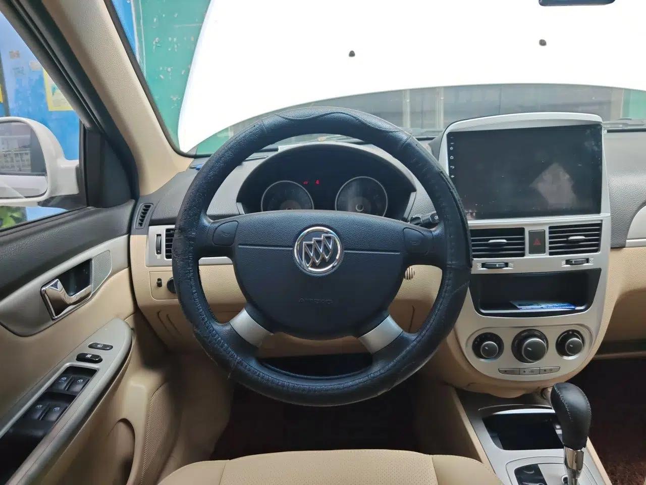 Buick Excelle 2013 1.5L Automatic Classic Model — миниатюра 11