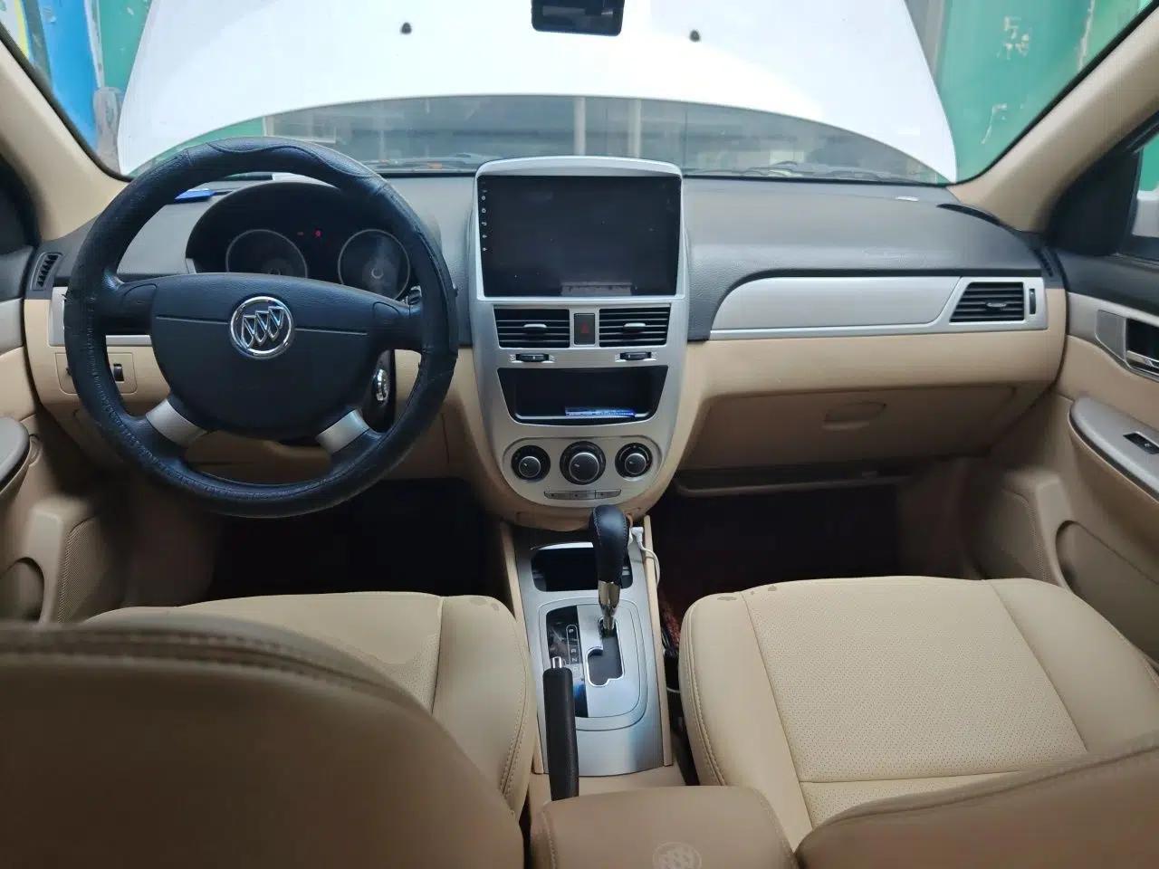 Buick Excelle 2013 1.5L Automatic Classic Model — миниатюра 10