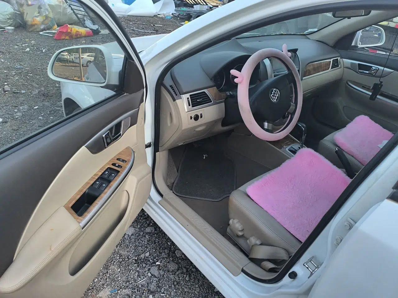 Buick Excelle 2015 1.5L Automatic Classic Model — миниатюра 17