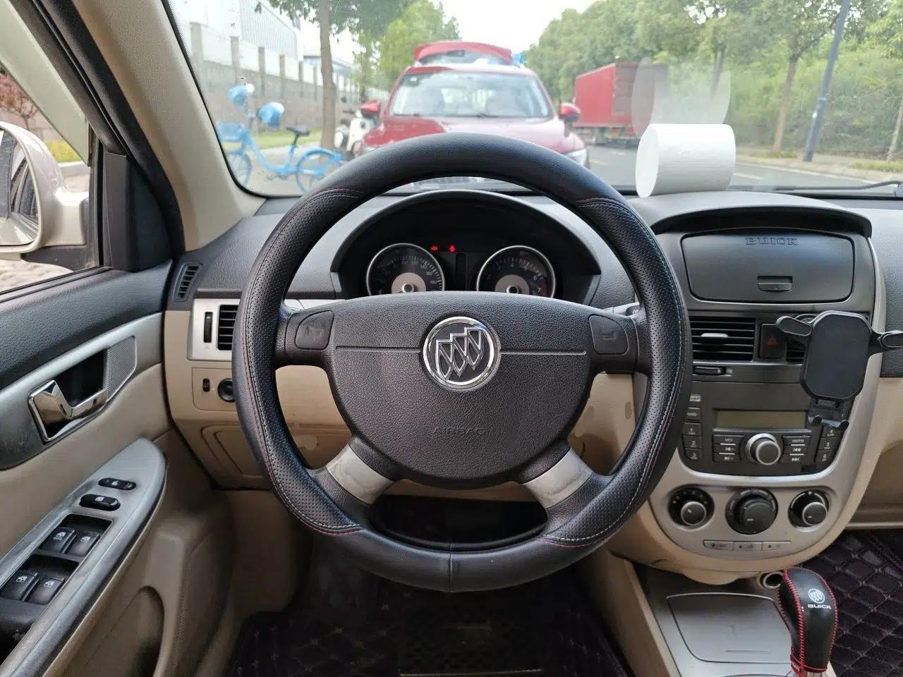 Buick Excelle 2013 1.5L Automatic Classic Model — миниатюра 11
