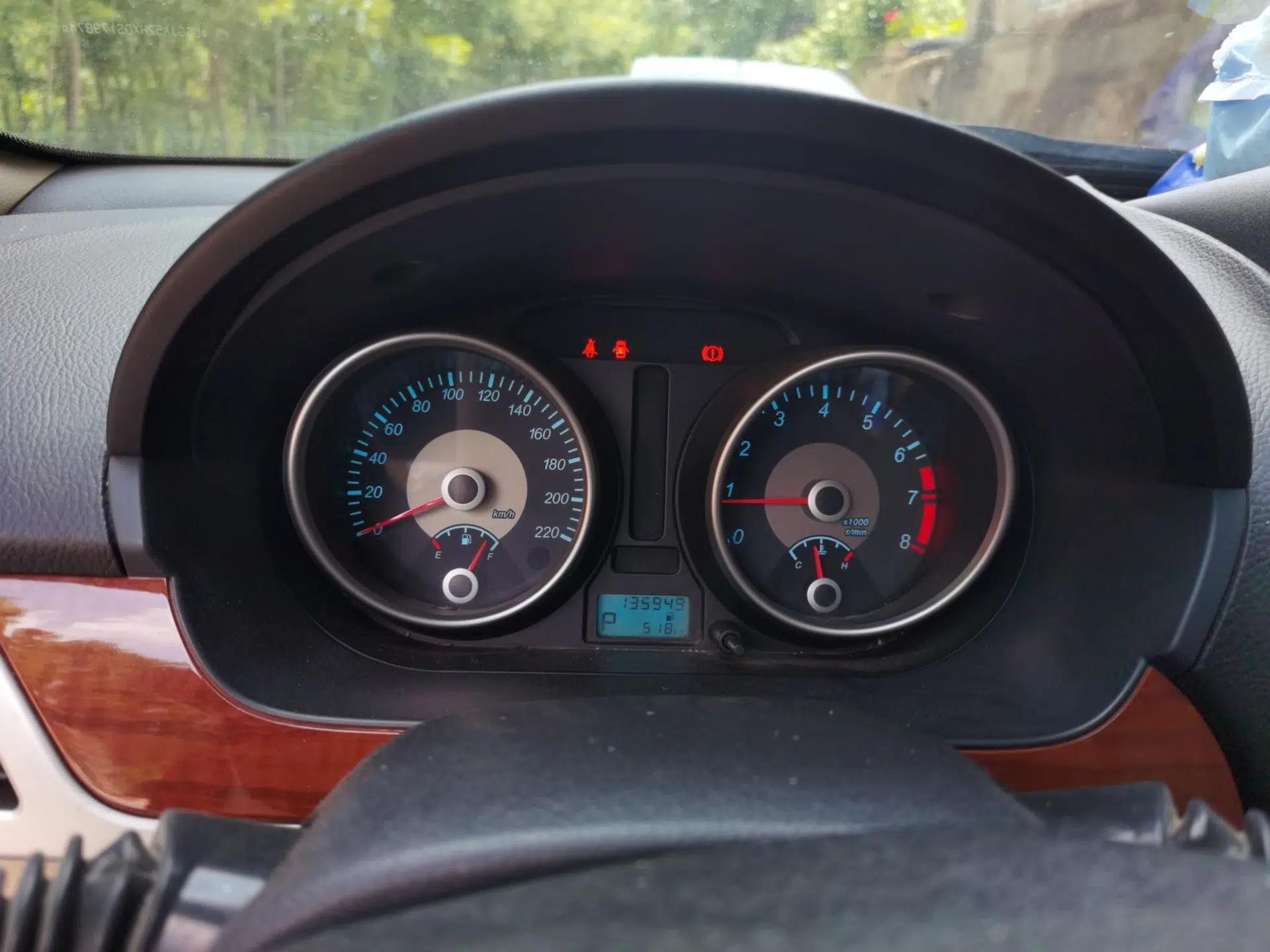 Buick Excelle 2013 1.5L Automatic Luxury Model — миниатюра 12