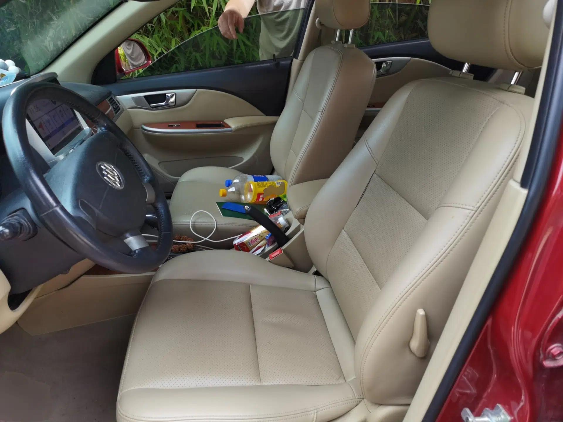 Buick Excelle 2013 1.5L Automatic Luxury Model — миниатюра 16