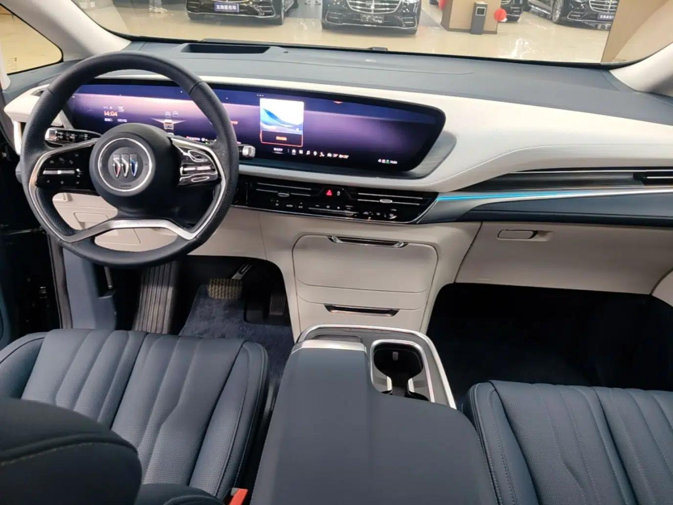 Buick Century 2023 2.0T Four-Seat Private Edition — миниатюра 13