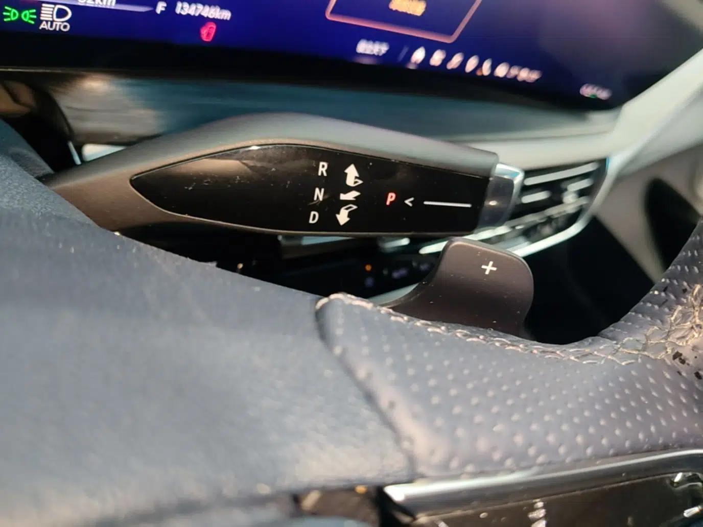 Buick Century 2023 2.0T Four-Seat Private Edition — миниатюра 17