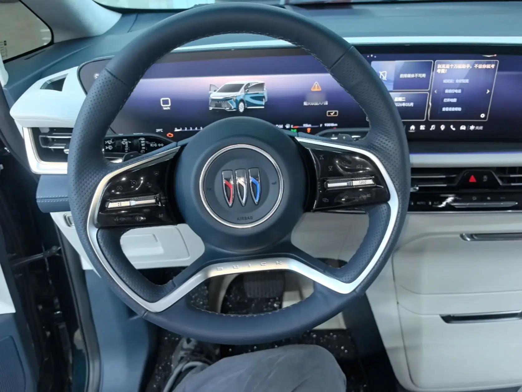 Buick Century 2023 2.0T Four-Seat Private Edition — миниатюра 14