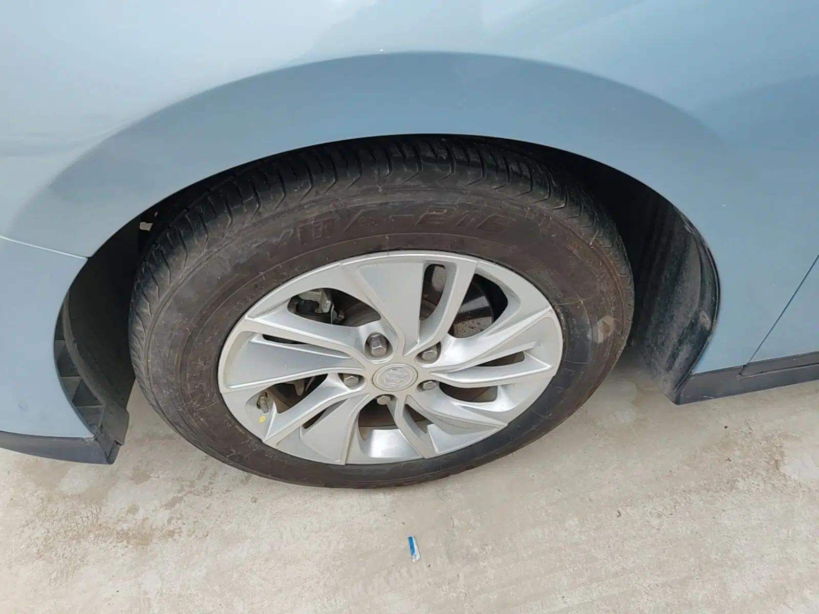 Buick Velite 6 2020 Plug-in Hybrid Connected Fashion Model — миниатюра 9