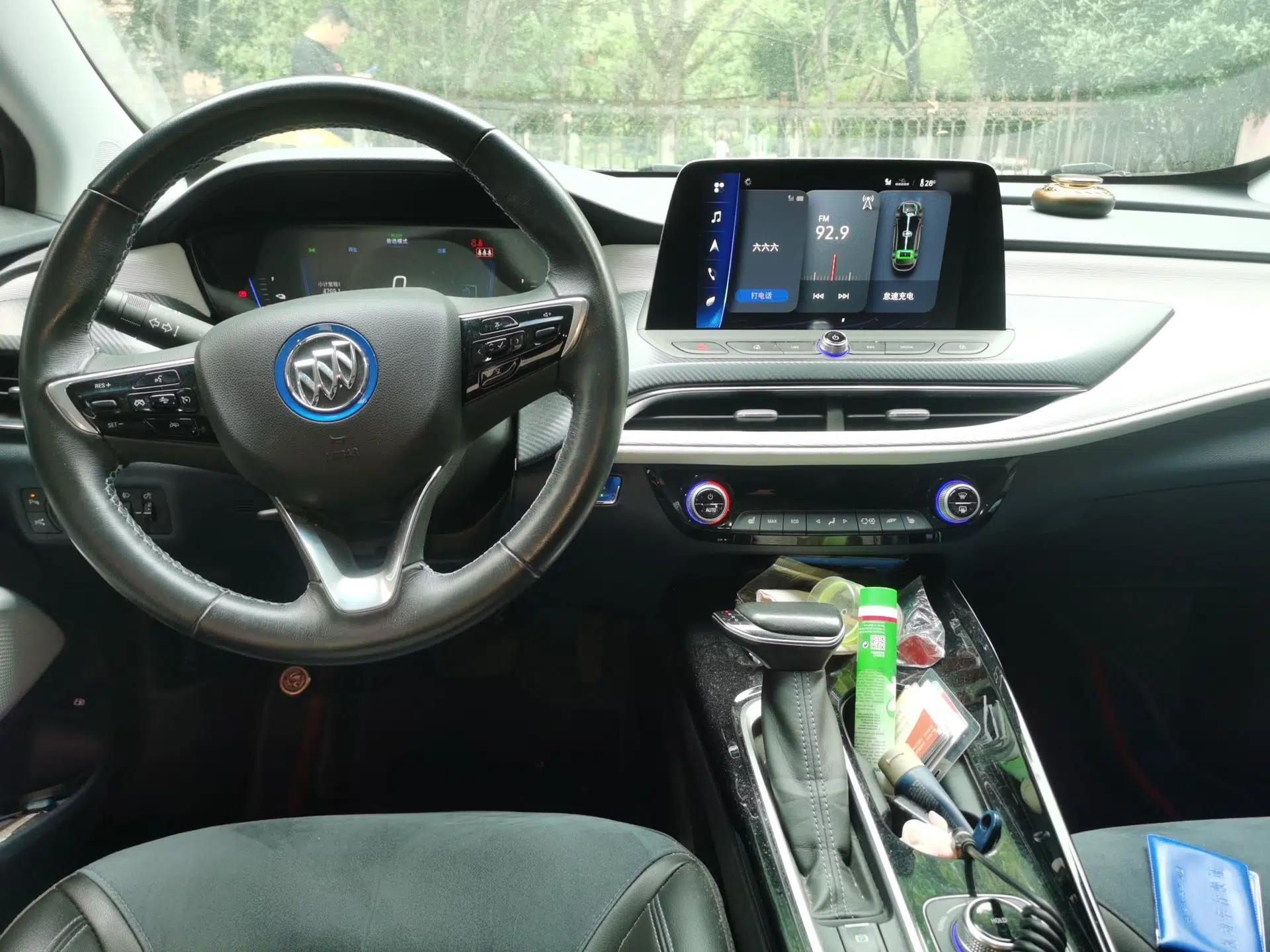Buick Velite 6 2020 Plug-in Hybrid Connected Smart Model — миниатюра 10