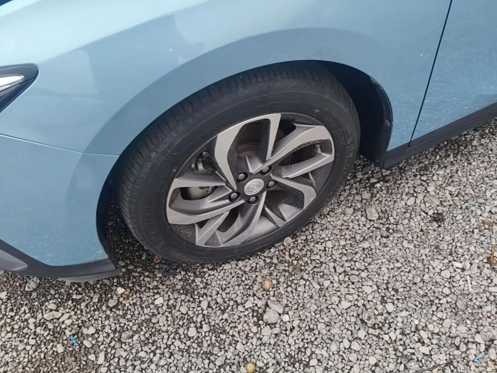 Buick Velite 6 2020 Plug-in Hybrid Connected Smart Edition — миниатюра 9