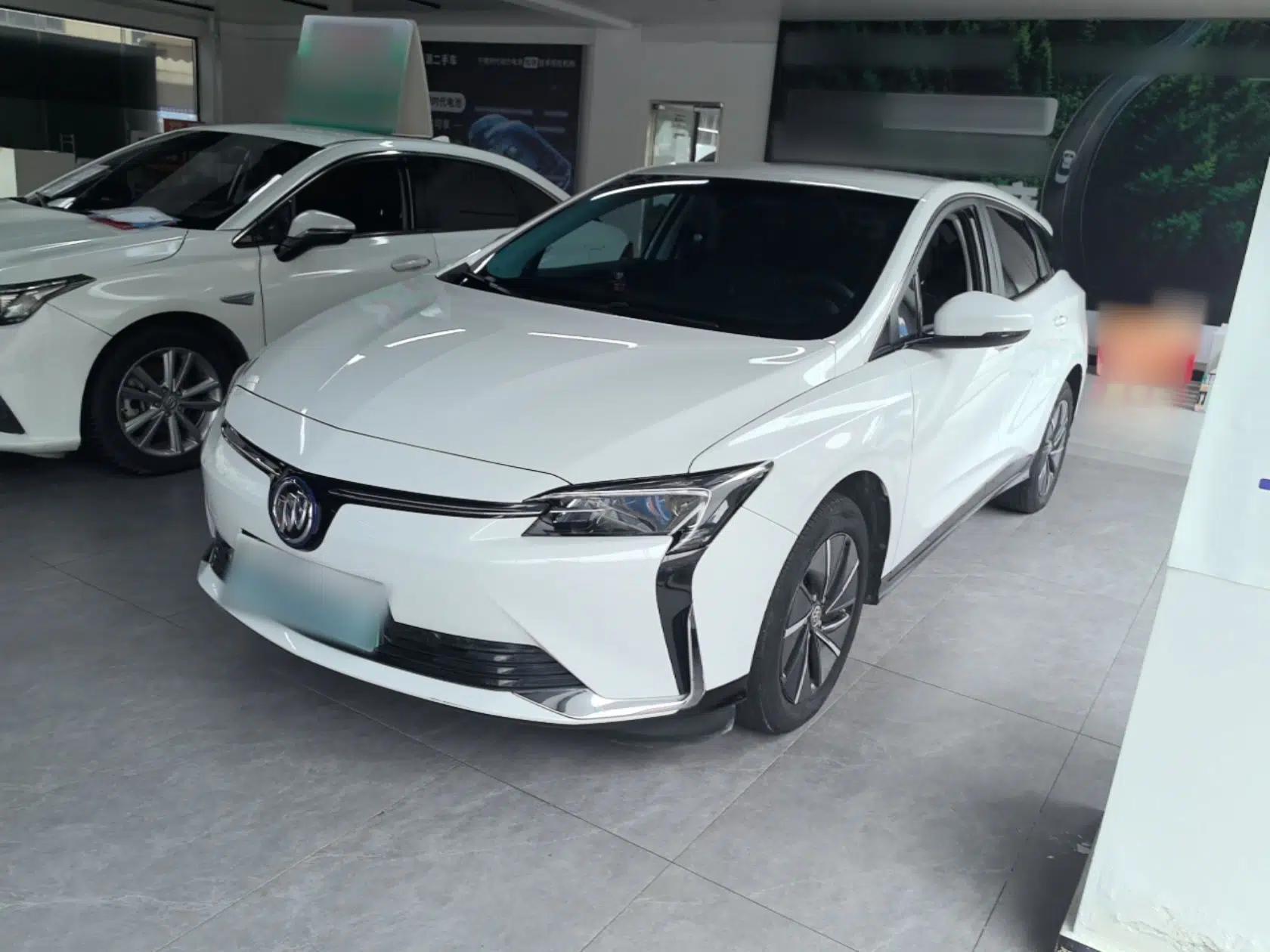 Buick Velite 6 2023 430km Comfort Edition — миниатюра 1