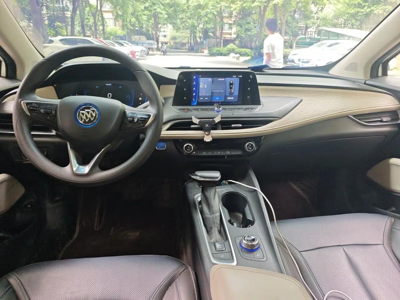 Buick Velite 6 2020 Plug-in Hybrid Connected Fashion Model — миниатюра 10