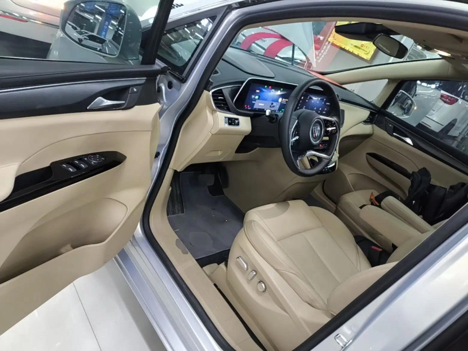 Buick GL8 New Energy 2025 Lu Shang Luxury Edition 7-Seater — миниатюра 19