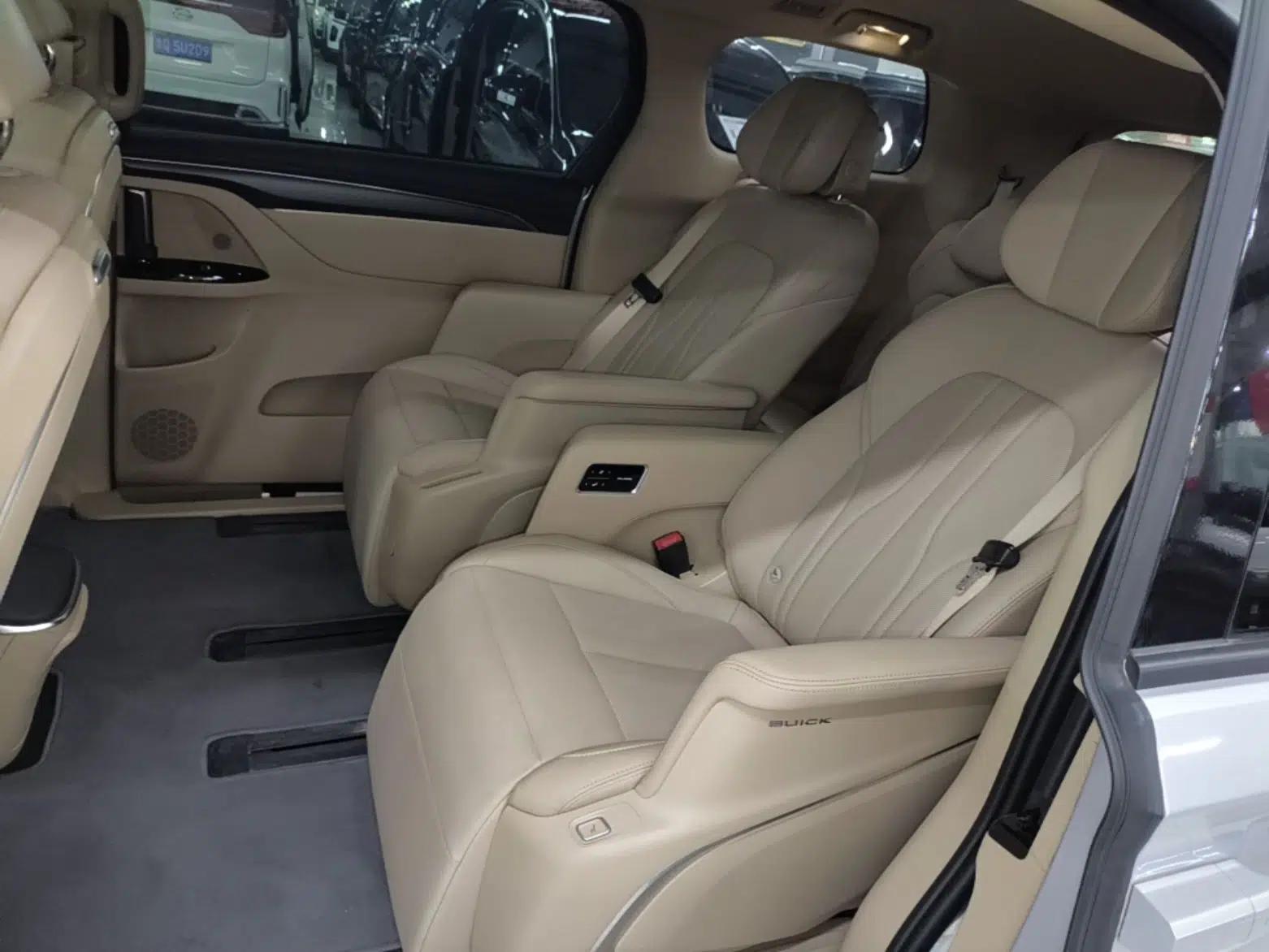 Buick GL8 New Energy 2025 Lu Shang Luxury Edition 7-Seater — миниатюра 20