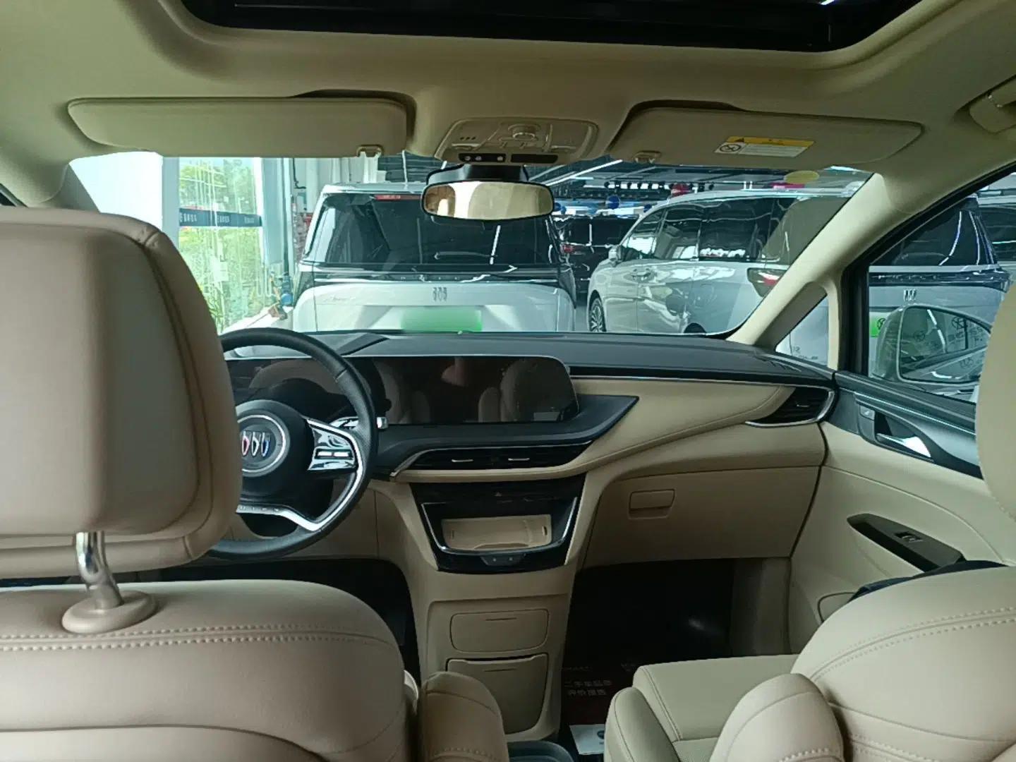 Buick GL8 New Energy 2025 Lu Shang Luxury Edition 7-Seater — миниатюра 13