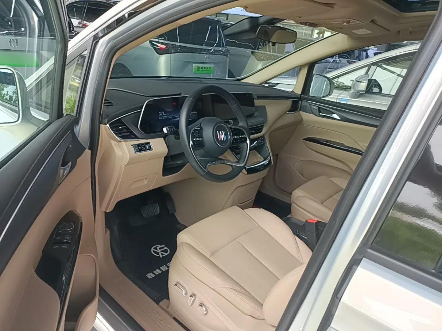 Buick GL8 New Energy 2025 Lu Shang Luxury Edition 7-Seater — миниатюра 19