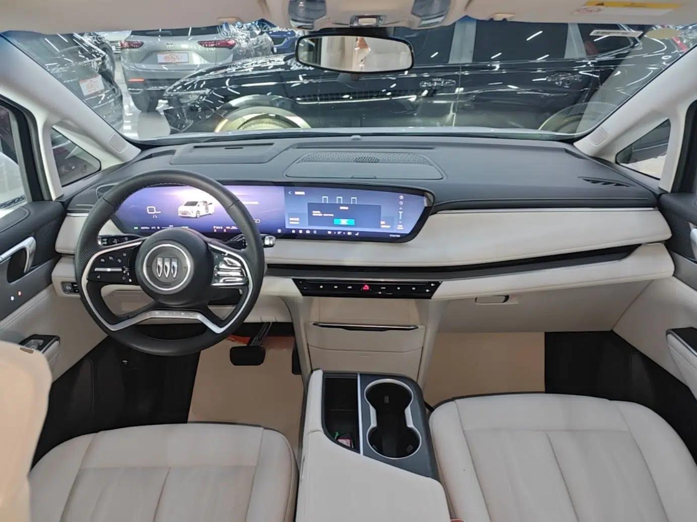 Buick GL8 New Energy 2024 Lu Zun Smart Edition 7-Seater — миниатюра 12