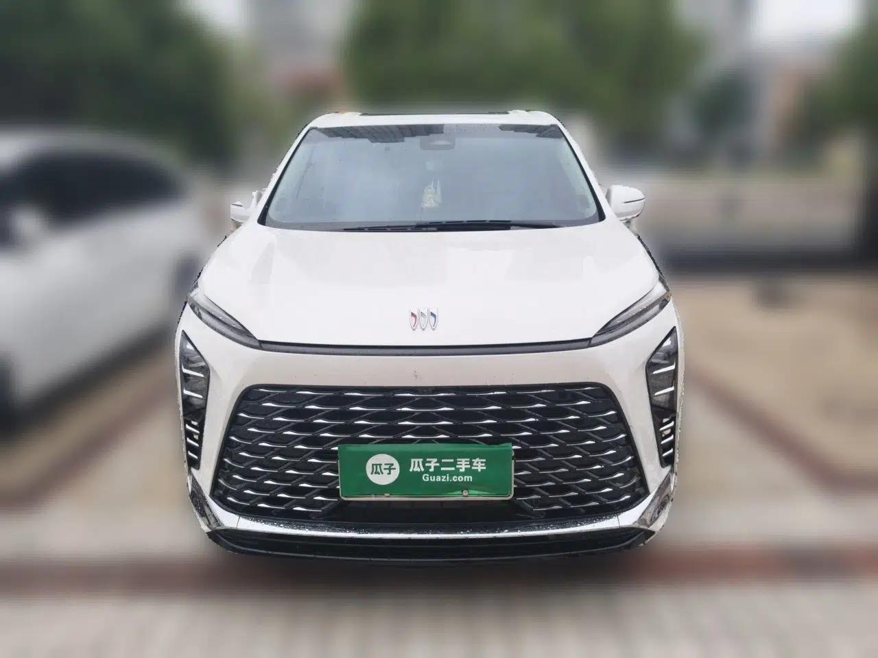 Buick GL8 New Energy 2024 Lu Zun Deluxe Edition 7-Seater — миниатюра 2