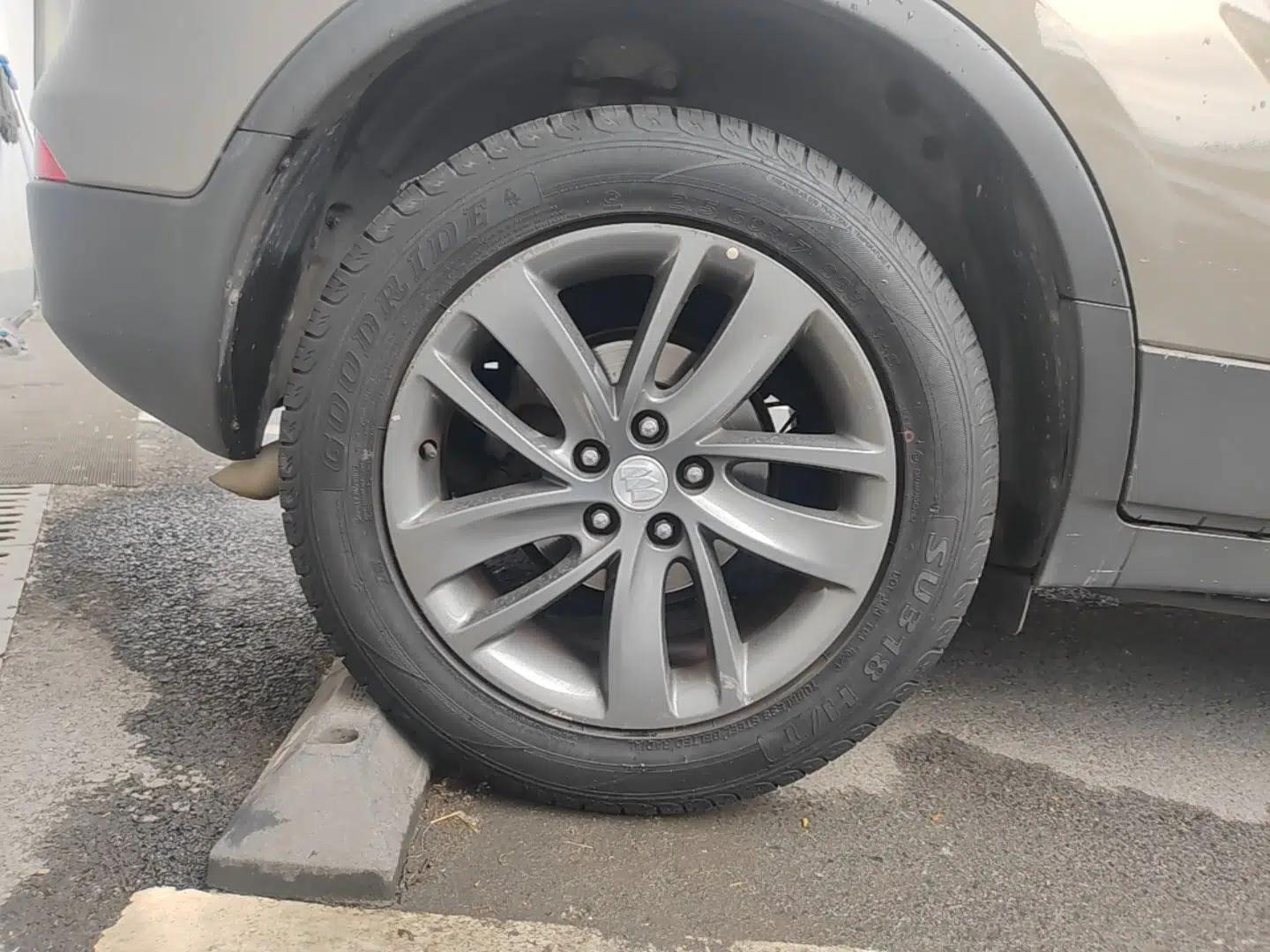 Buick Encore 2017 18T Automatic Two-Wheel Drive Urban Fashion Model — миниатюра 10