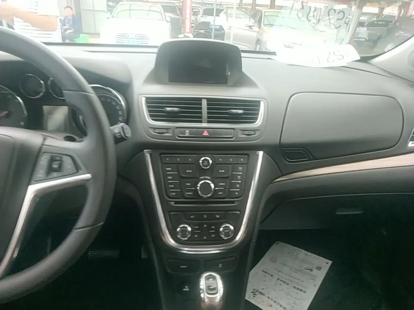 Buick Encore 2015 1.4T Automatic Two-Wheel Drive Urban Leading Model — миниатюра 16