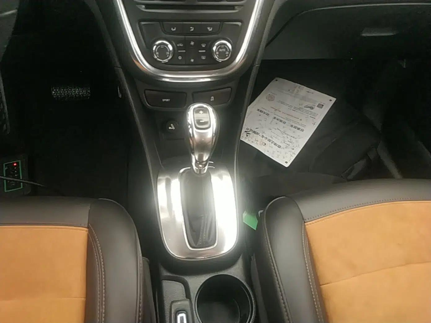 Buick Encore 2015 1.4T Automatic Two-Wheel Drive Urban Leading Model — миниатюра 17