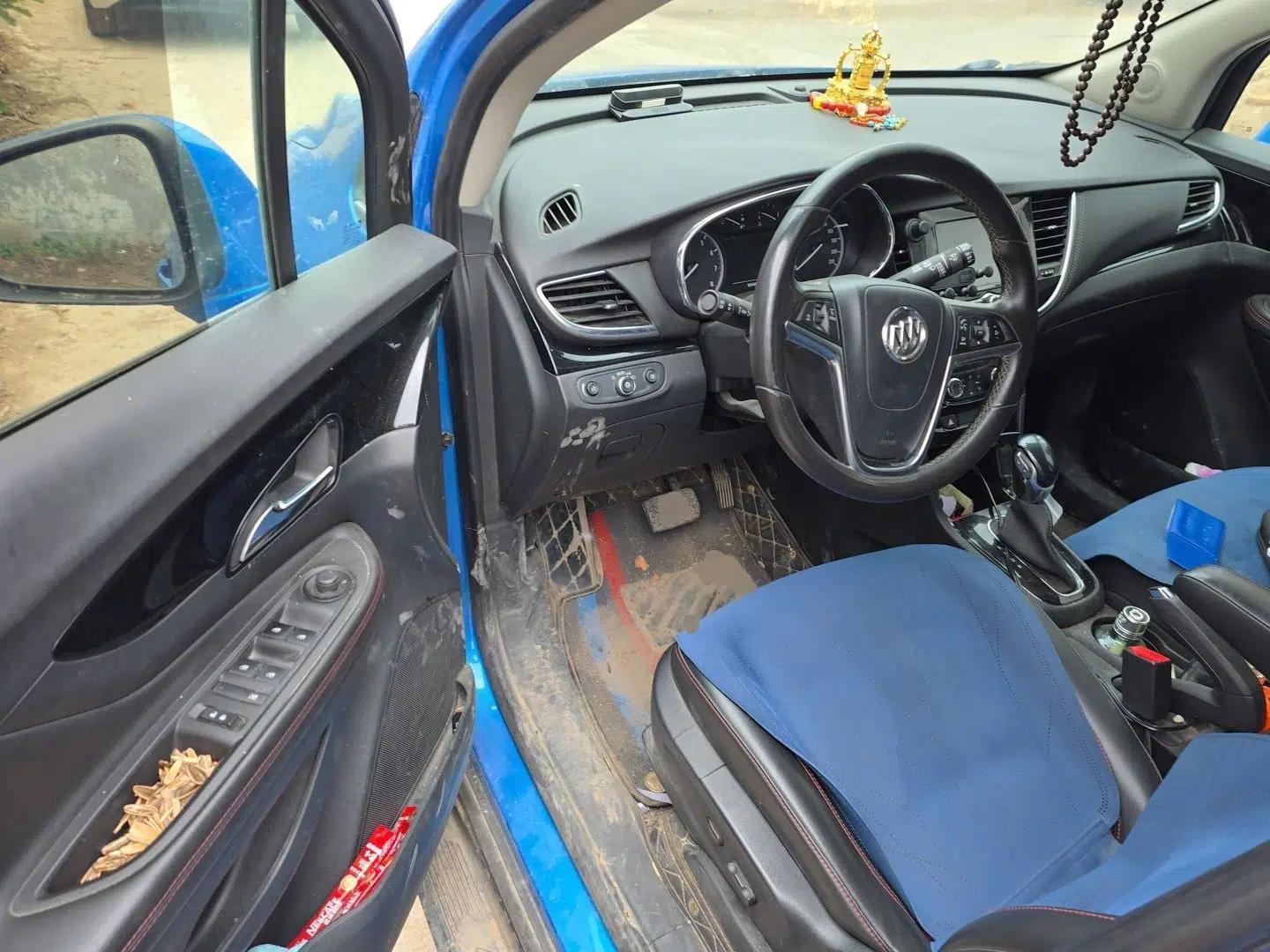 Buick Encore 2017 18T Automatic Two-Wheel Drive Urban Elite Model — миниатюра 17