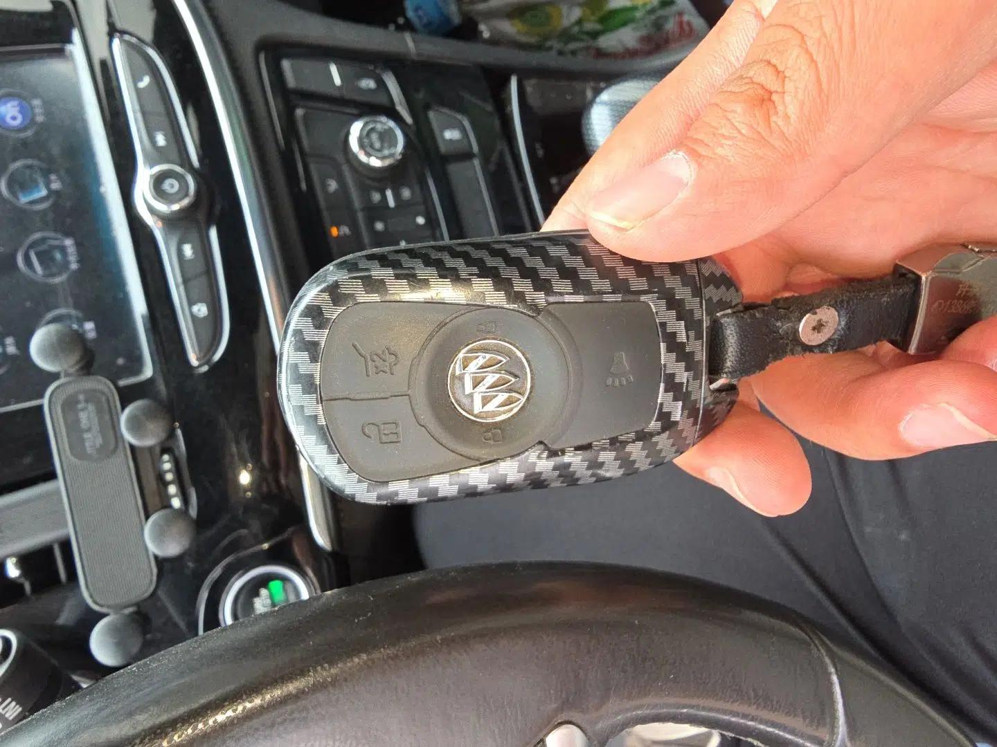 Buick Encore 2017 18T Automatic Two-Wheel Drive Urban Elite Model — миниатюра 9