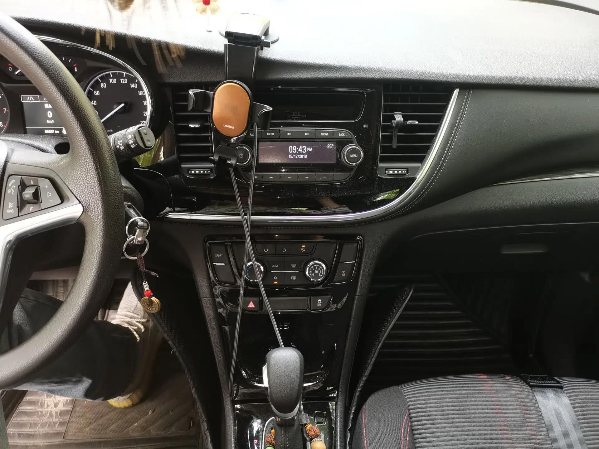 Buick Encore 2017 18T Automatic Two-Wheel Drive Urban Leading Model — миниатюра 14