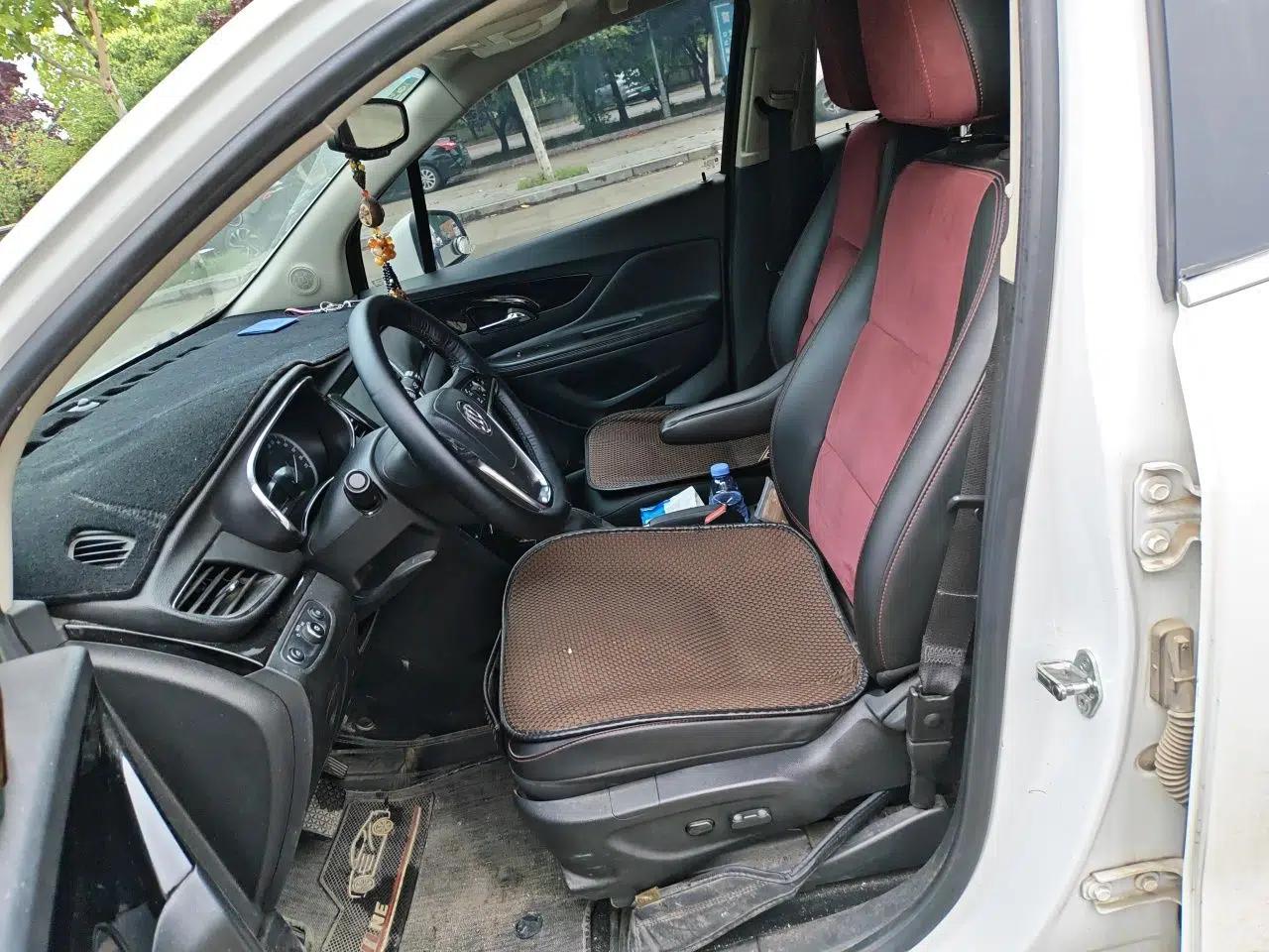 Buick Encore 2017 18T Automatic Two-Wheel Drive Urban Elite Model — миниатюра 16