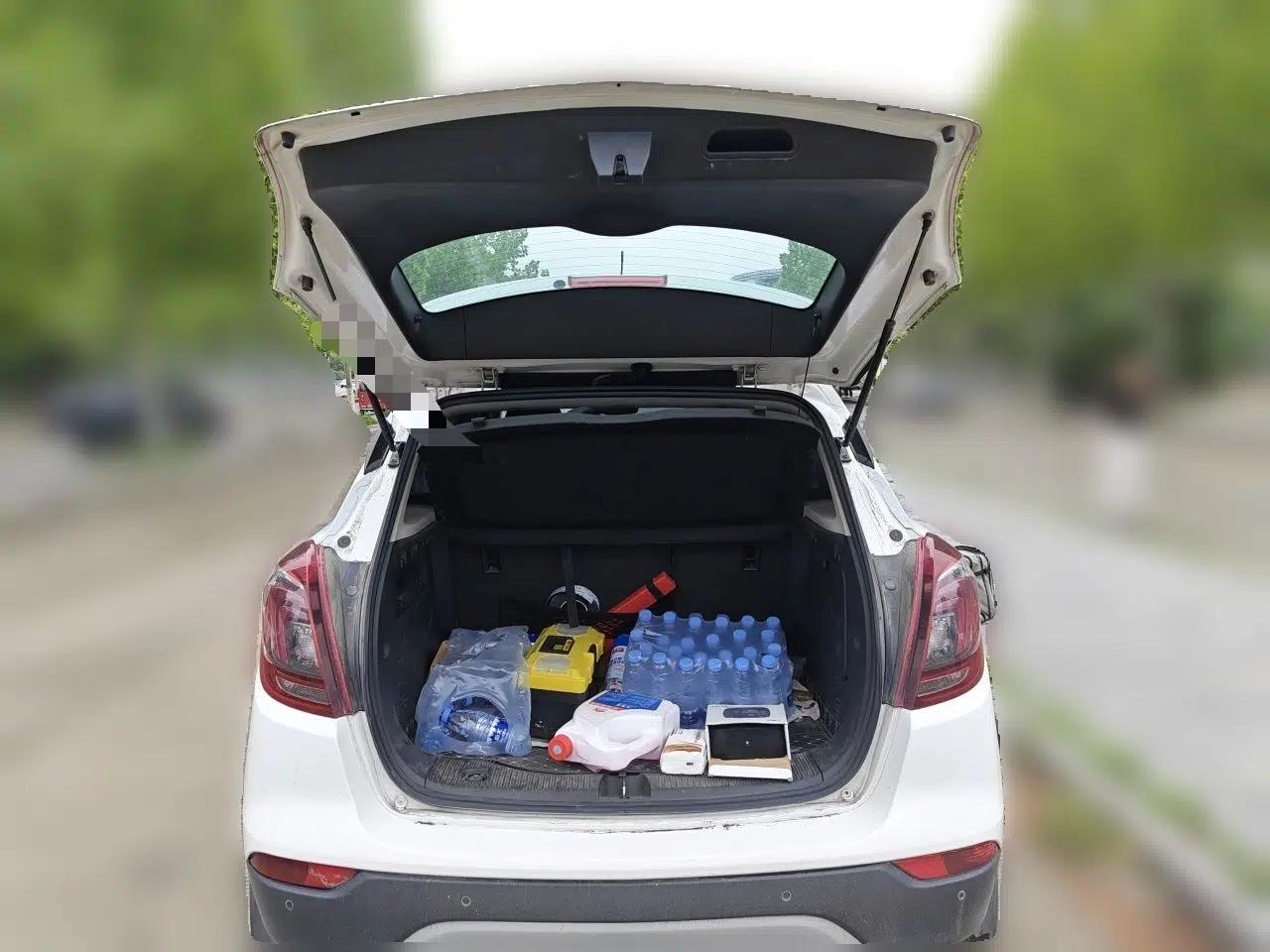 Buick Encore 2017 18T Automatic Two-Wheel Drive Urban Elite Model — миниатюра 20