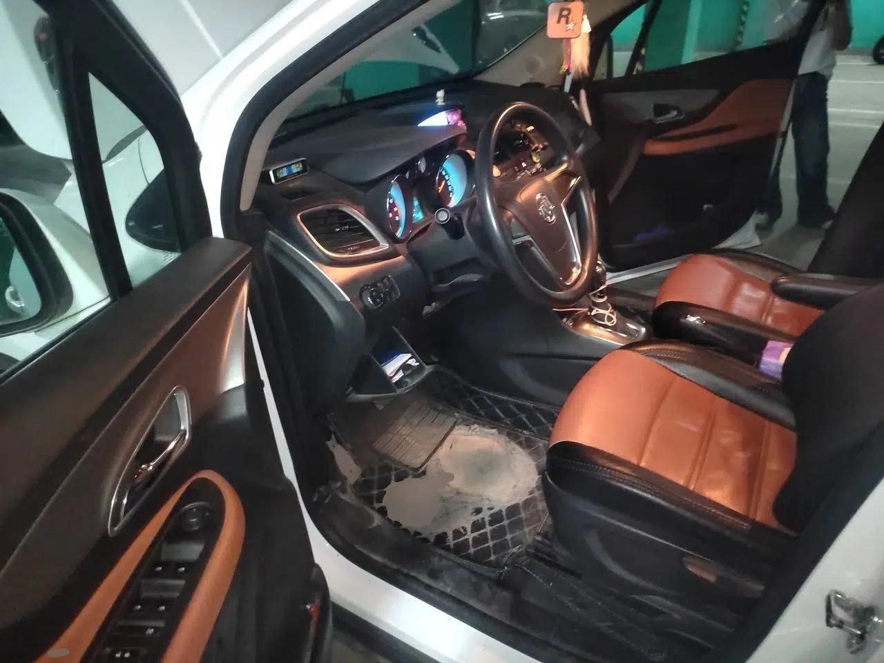 Buick Encore 2015 1.4T Automatic Two-Wheel Drive Urban Elite Version — миниатюра 17