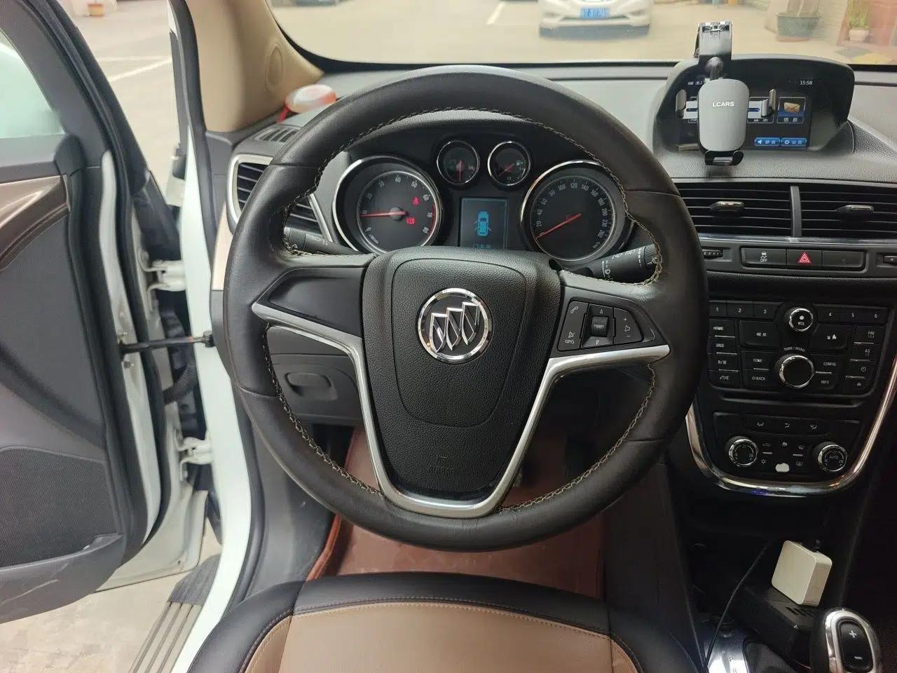 Buick Encore 2013 1.4T Automatic All-Wheel Drive Flagship Edition — миниатюра 11