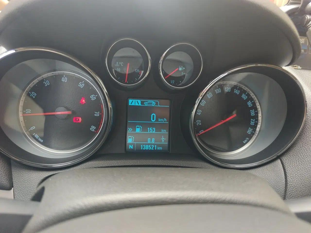 Buick Encore 2013 1.4T Automatic All-Wheel Drive Flagship Edition — миниатюра 12