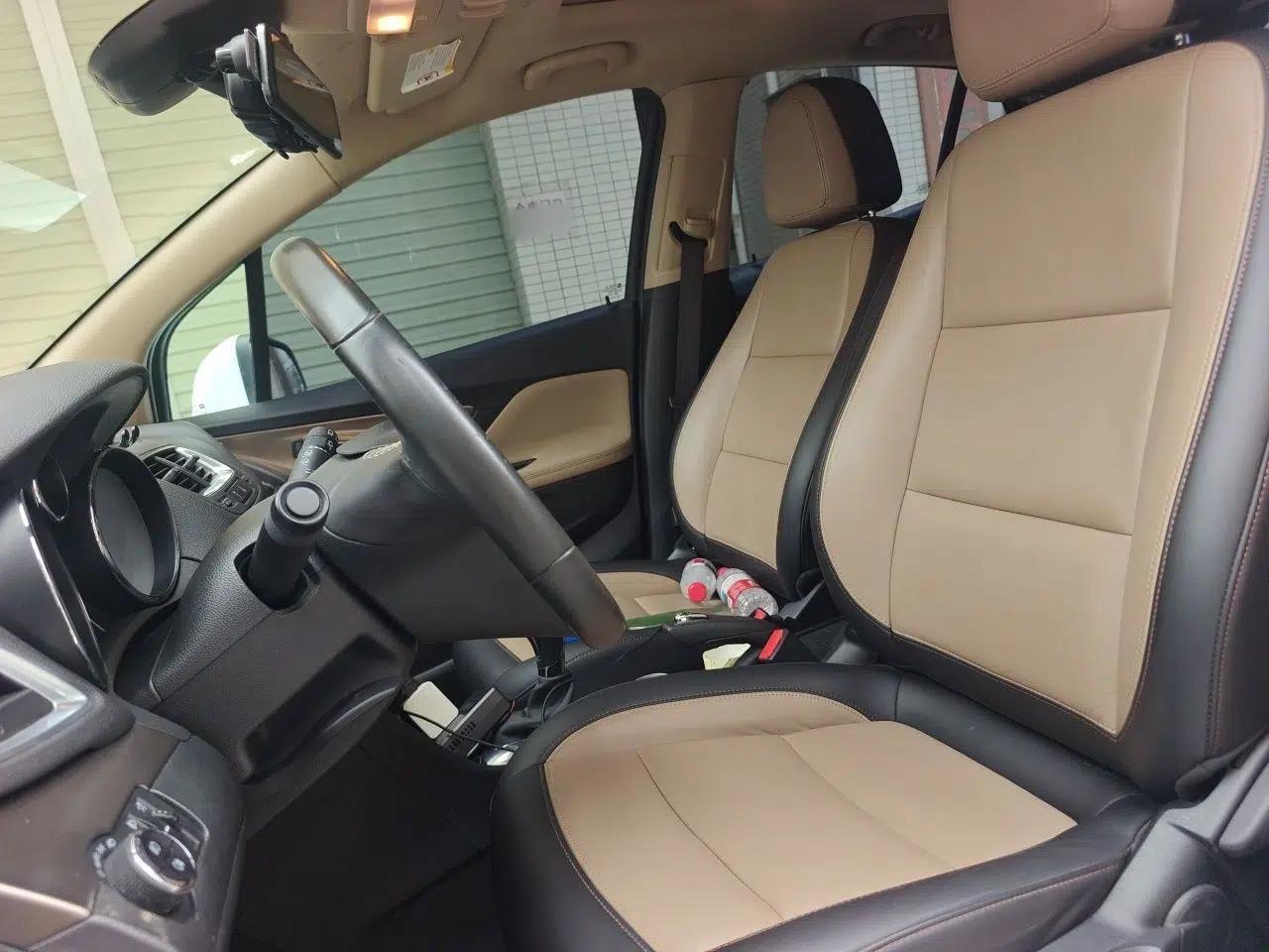 Buick Encore 2013 1.4T Automatic All-Wheel Drive Flagship Edition — миниатюра 16