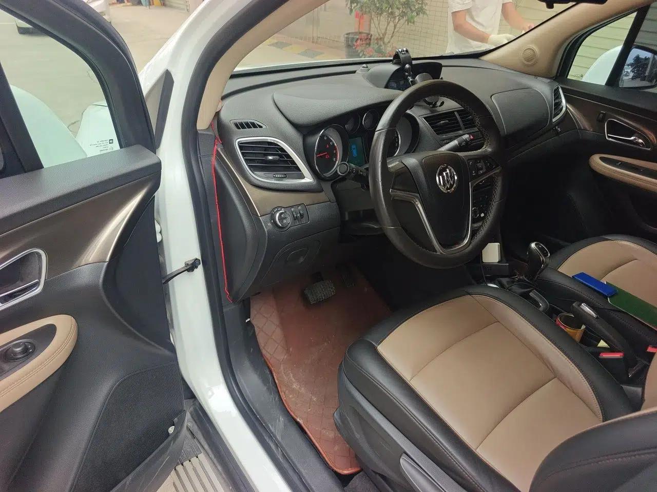 Buick Encore 2013 1.4T Automatic All-Wheel Drive Flagship Edition — миниатюра 17
