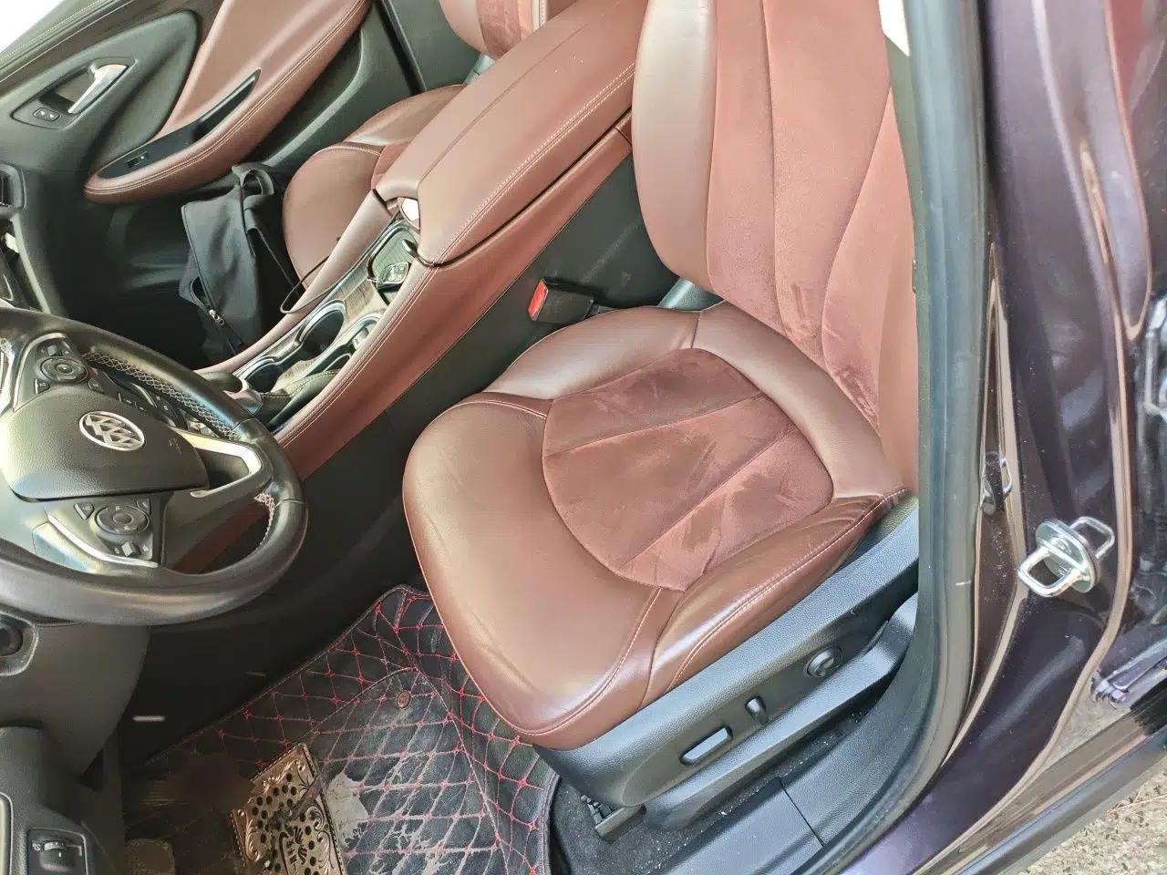 Buick Envision 2017 28T Four-Wheel Drive Elite Model — миниатюра 16