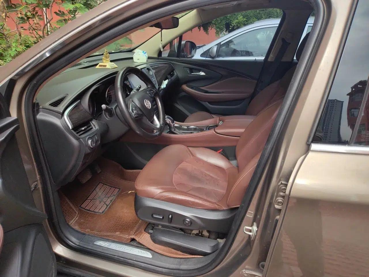 Buick Envision 2017 28T Four-Wheel Drive Elite Model — миниатюра 16