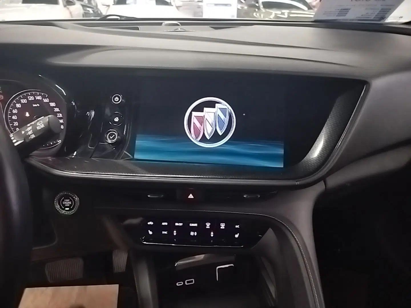 Buick Envision 2020 Encore S 652T Two-Wheel Drive Luxury Model — миниатюра 16