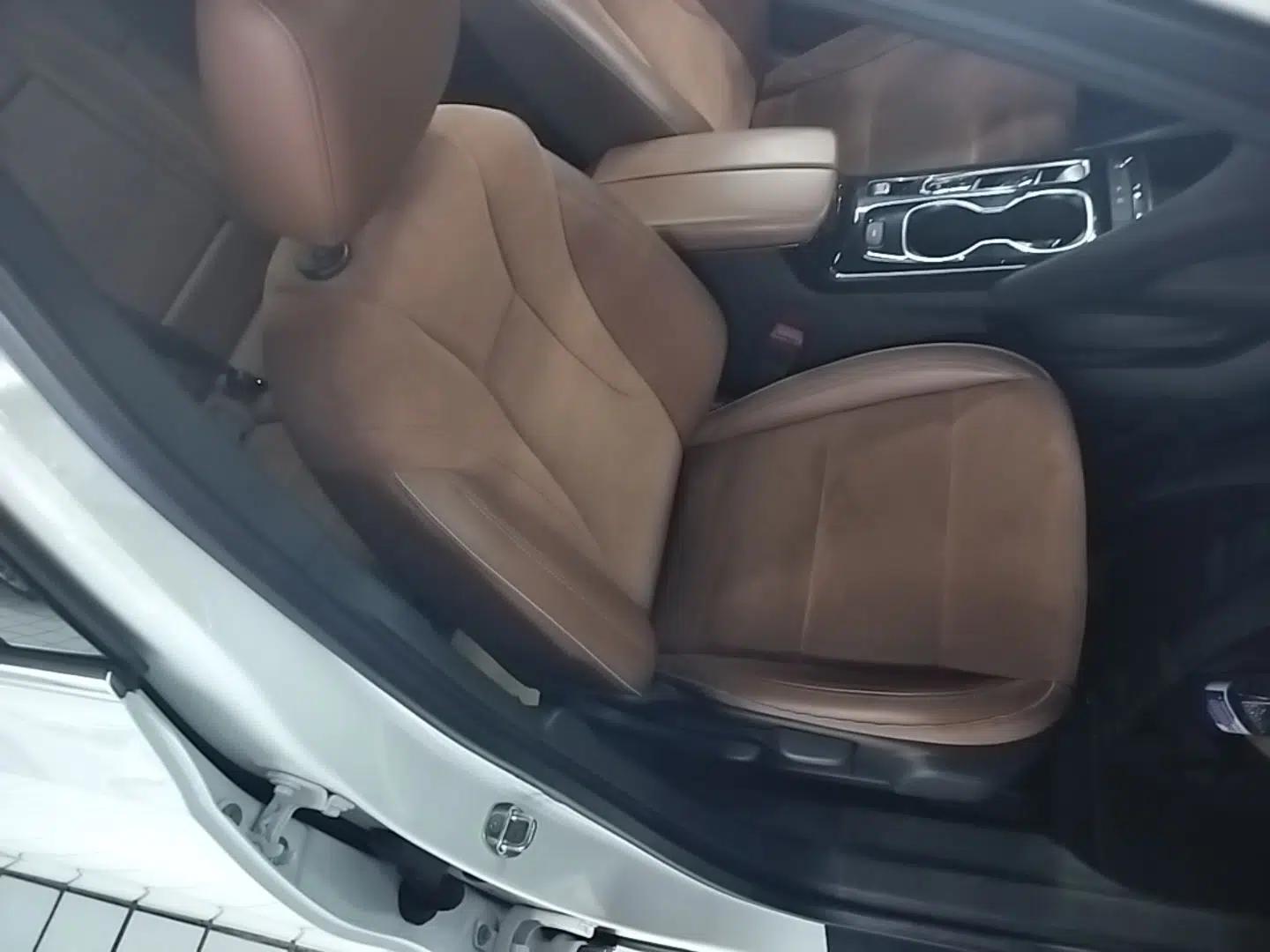Buick Envision 2020 Encore S 652T Two-Wheel Drive Luxury Model — миниатюра 23