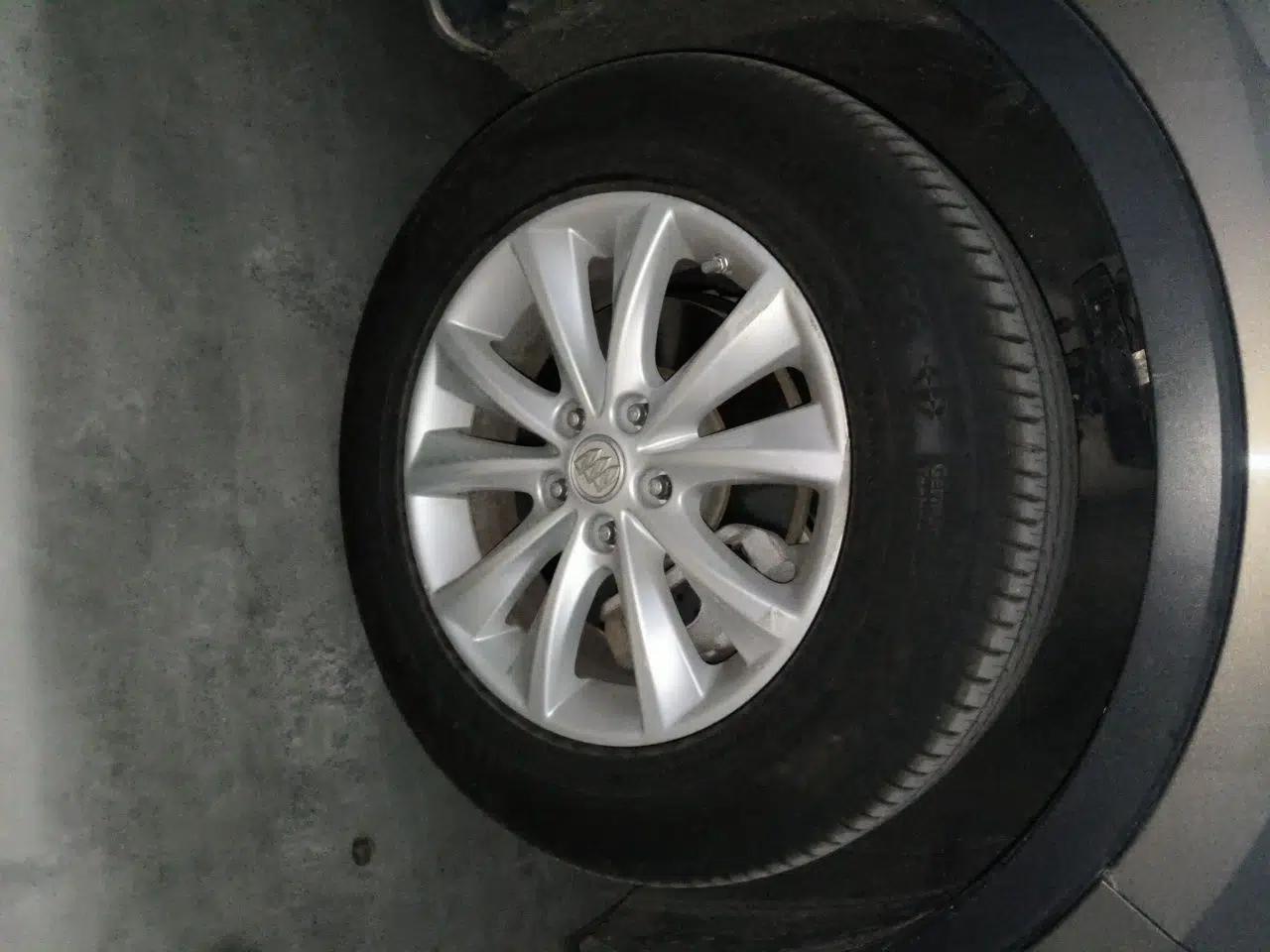 Buick Envision 2014 28T Four-Wheel Drive Luxury Model — миниатюра 8