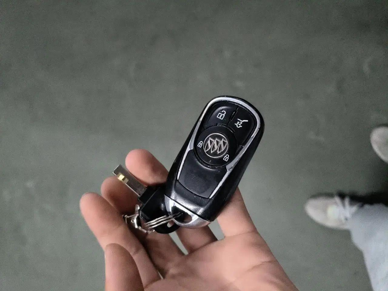 Buick Envision 2014 28T Four-Wheel Drive Luxury Model — миниатюра 9