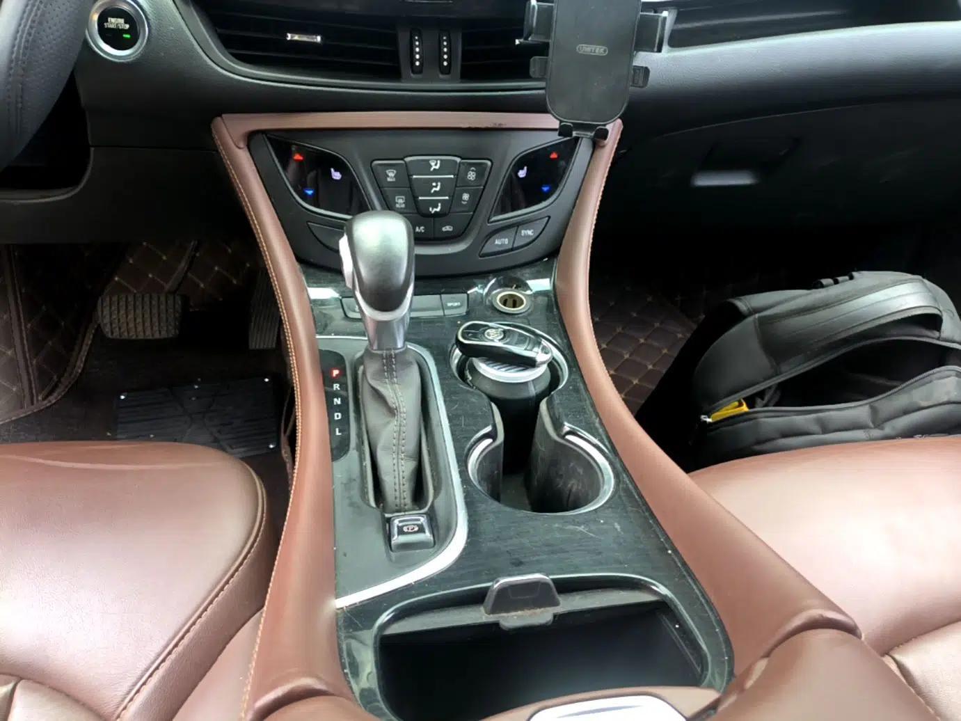 Buick Envision 2019 28T 4x4 Elite Version China V Standard — миниатюра 17