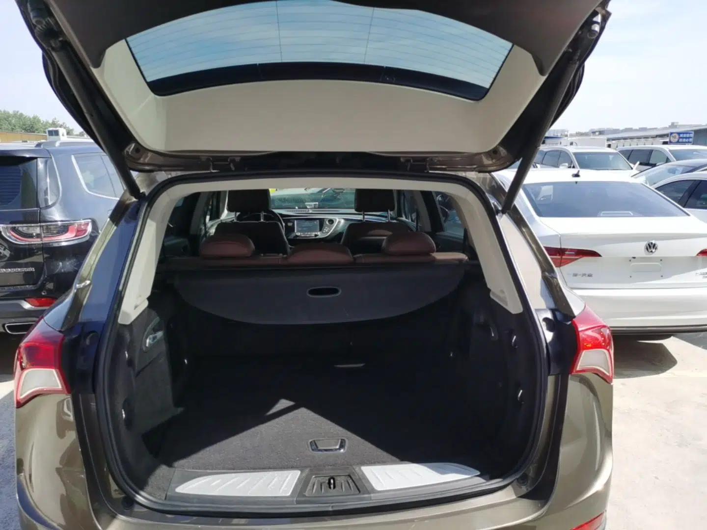 Buick Envision 2019 28T 4x4 Luxury Model China VI Standard — миниатюра 21