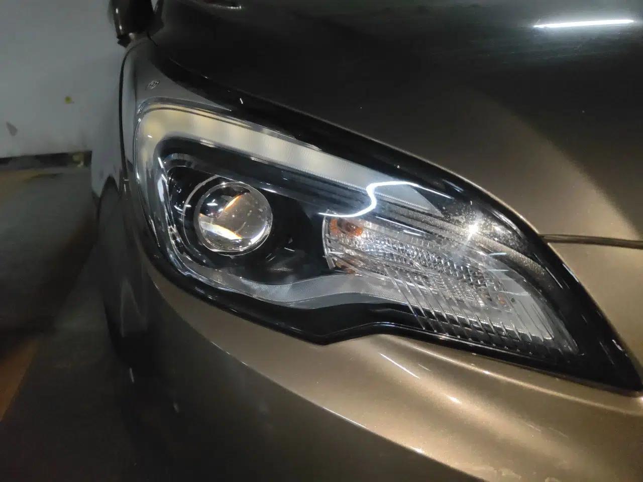 Buick Envision 2018 20T Two-Wheel-Drive Elite Model — миниатюра 7